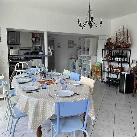 Gite 8 Personnes -4 Chambres-Parking Prive-Jardin-Rouen Est-Belbeuf ภายนอก รูปภาพ